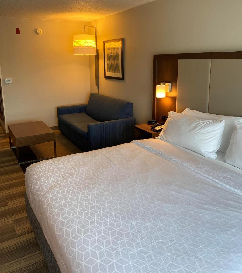 Holiday Inn Express & Suites Columbia-I-26 @ Harbison Blvd By Ihg エクステリア 写真