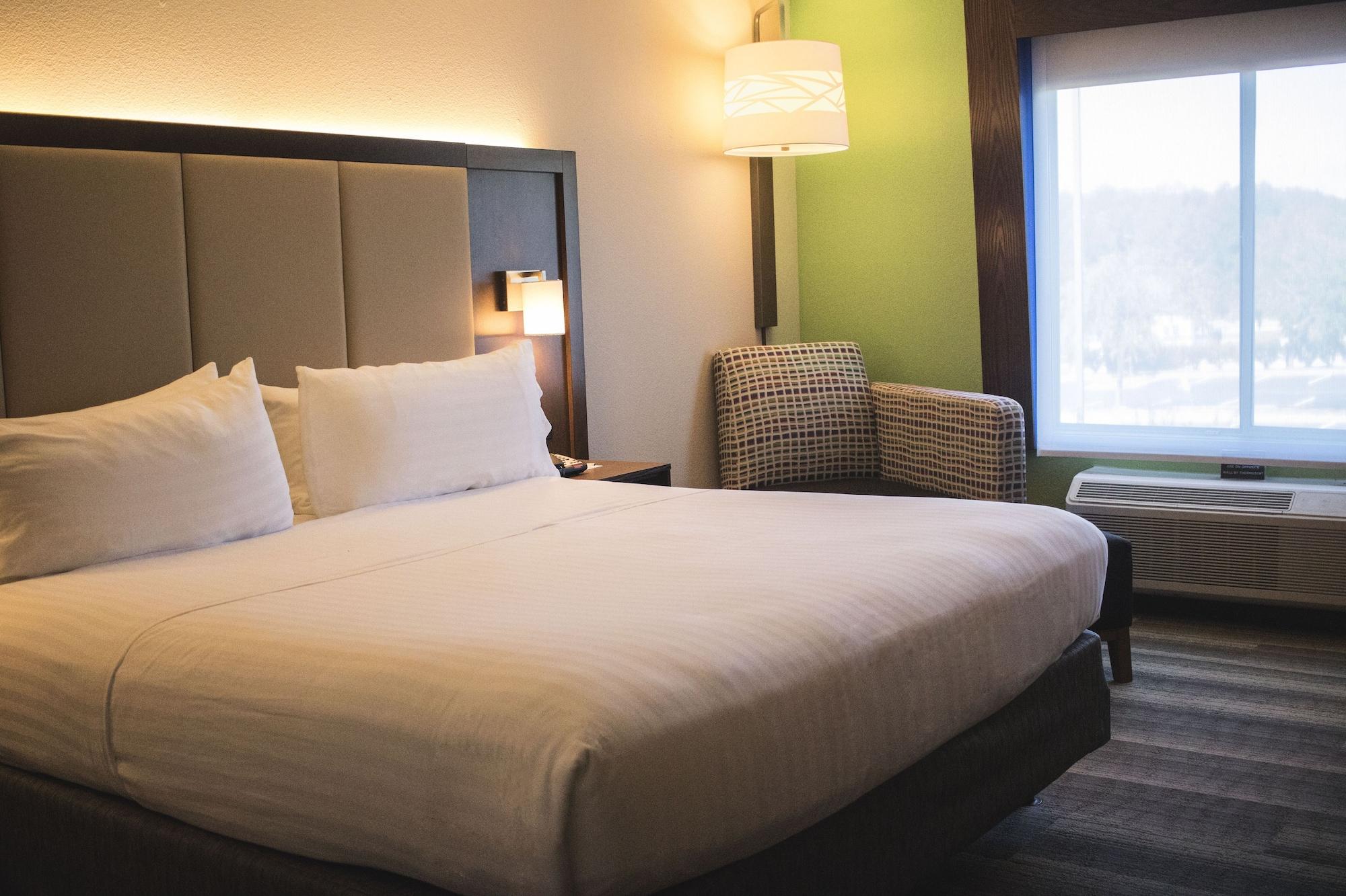 Holiday Inn Express & Suites Columbia-I-26 @ Harbison Blvd By Ihg エクステリア 写真