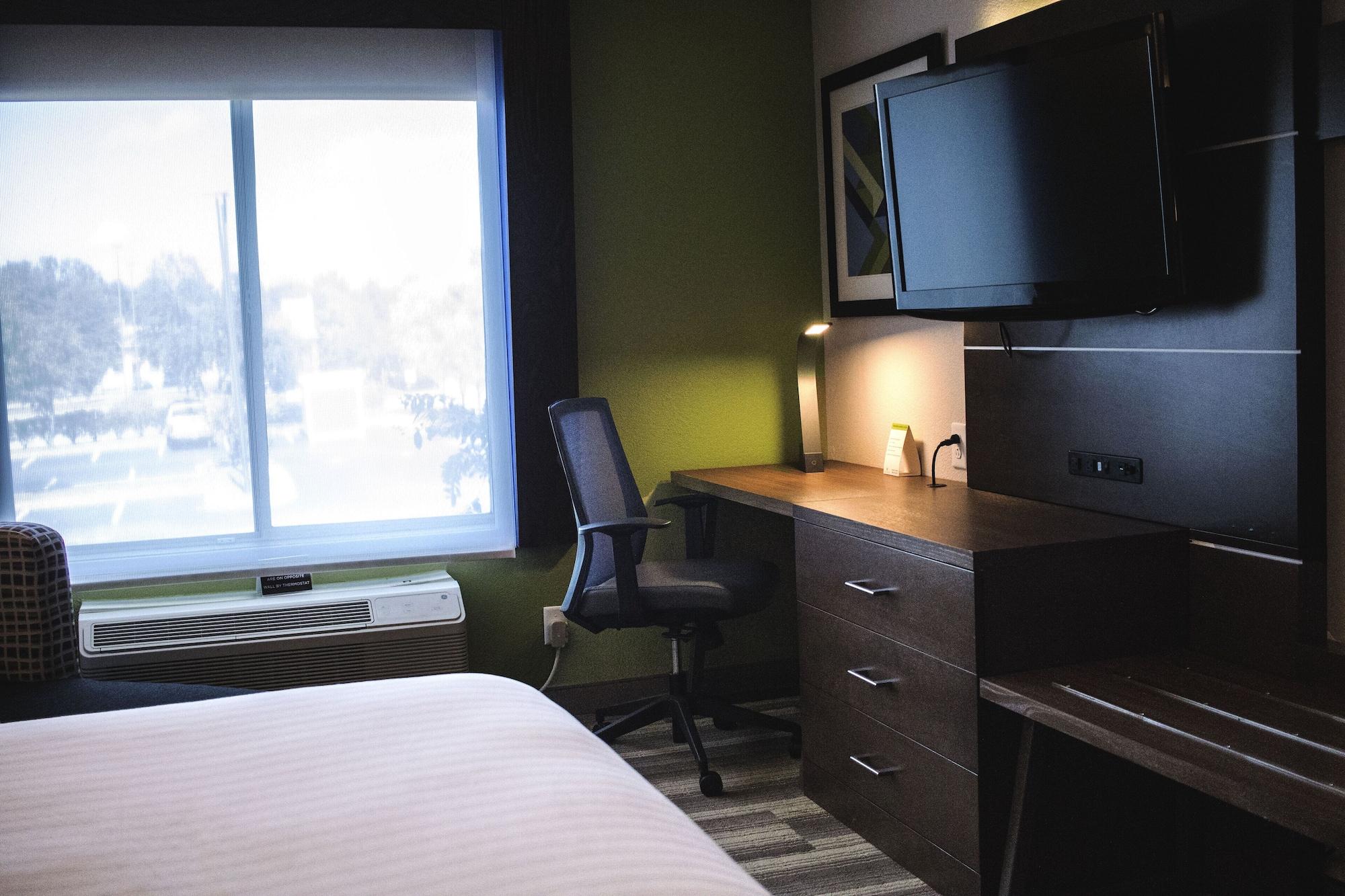 Holiday Inn Express & Suites Columbia-I-26 @ Harbison Blvd By Ihg エクステリア 写真