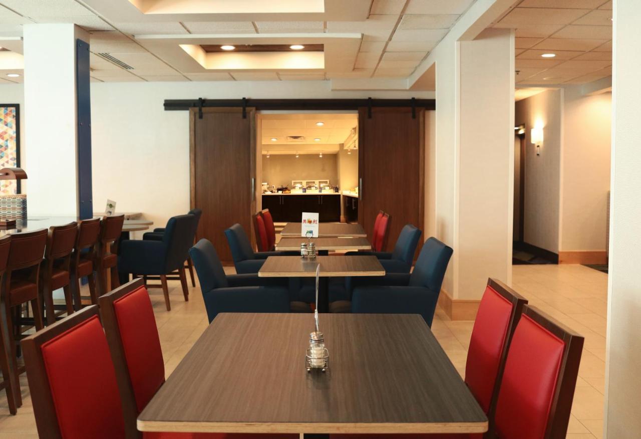 Holiday Inn Express & Suites Columbia-I-26 @ Harbison Blvd By Ihg エクステリア 写真
