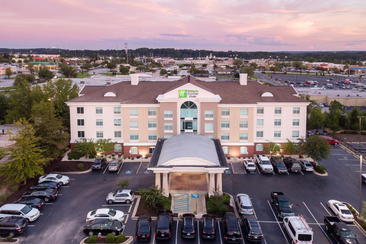 Holiday Inn Express & Suites Columbia-I-26 @ Harbison Blvd By Ihg エクステリア 写真